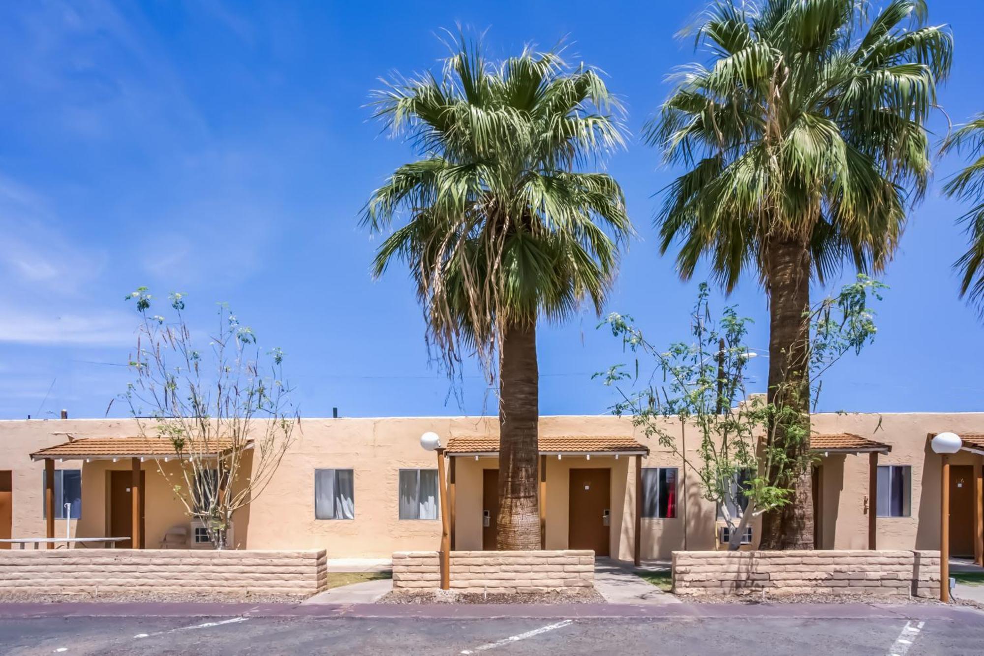 Oyo Hotel Yuma Az - I-8 Us-95 Exterior photo